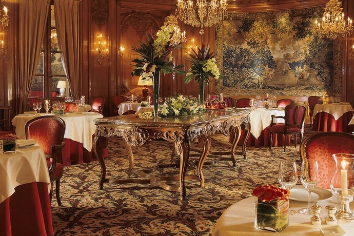 Imagen general del Hotel Le Bristol Paris - An Oetker Collection. Foto 1