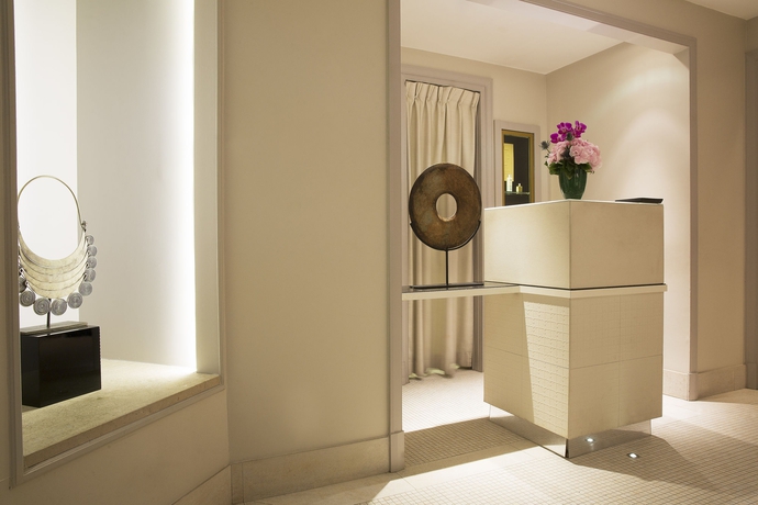 Imagen de los interiores del Hotel Le Burgundy. Foto 10