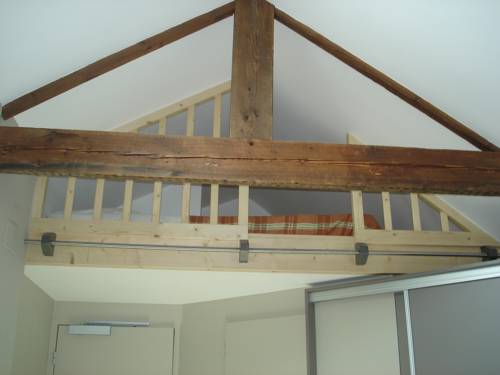 Imagen de la habitación del Hotel Le Cadoudal. Foto 7