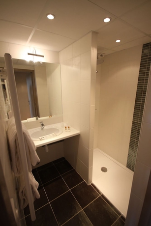 Imagen de la habitación del Hotel Le Cadusia. Foto 12