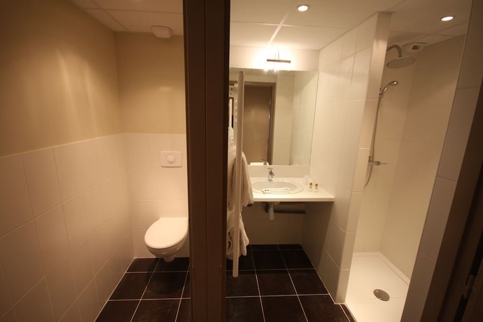 Imagen de la habitación del Hotel Le Cadusia. Foto 13