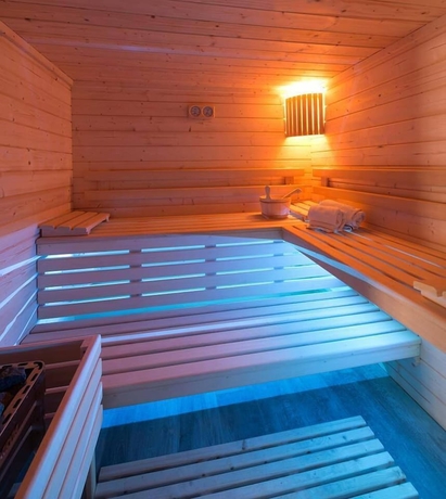 Imagen de la piscina del Hotel Le Cadusia. Foto 19