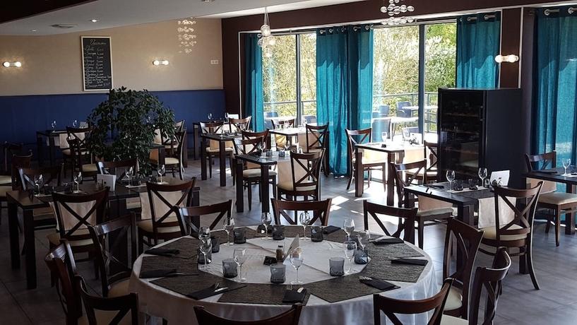 Imagen del bar/restaurante del Hotel Le Cadusia. Foto 5
