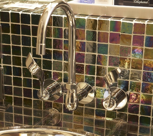 Imagen de la habitación del Hotel Le Café De Paris. Foto 12