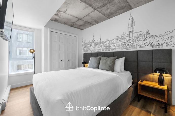 Imagen de la habitación del Hotel Le Ca&iuml;man, Quebec City. Foto 18
