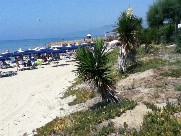 Imagen de los exteriores del Hotel Le Calette. Foto 4