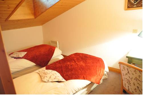Imagen de la habitación del Hotel Le Calgary. Foto 15