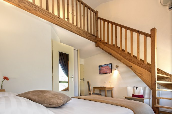 Imagen de la habitación del Hotel Le Calice du Gevaudan. Foto 5