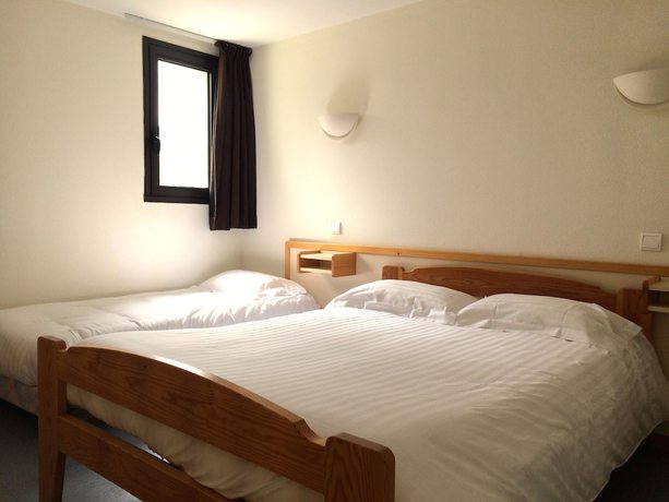 Imagen de la habitación del Hotel Le Calice du Gevaudan. Foto 17