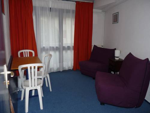 Imagen de la habitación del Hotel Le Calypso. Foto 10