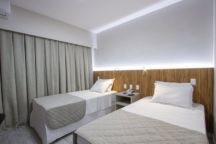 Imagen de la habitación del Hotel Le Canard Joinville. Foto 5