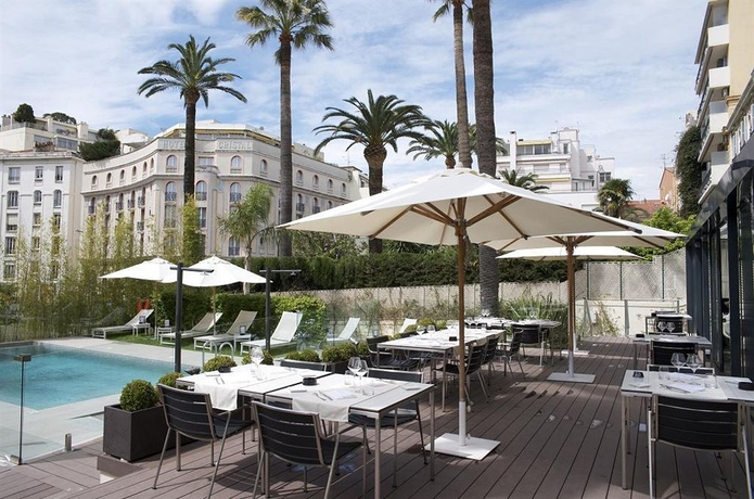 Imagen de los exteriores del Hotel Le Canberra. Foto 7