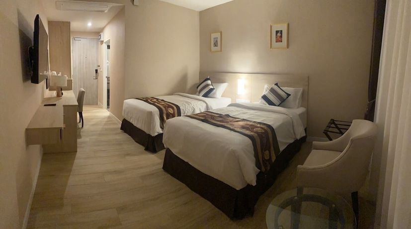 Imagen de la habitación del Hotel Le Cannes. Foto 8