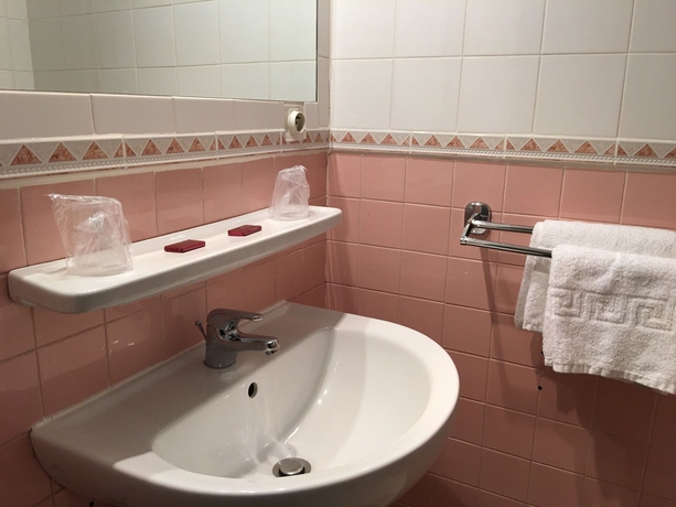 Imagen de la habitación del Hotel Le Capitole, Toulouse. Foto 10