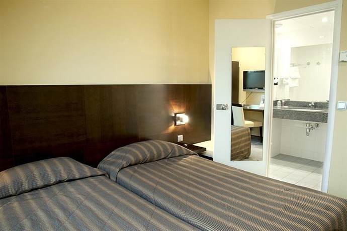 Imagen general del Hotel Le Cardinal. Foto 4