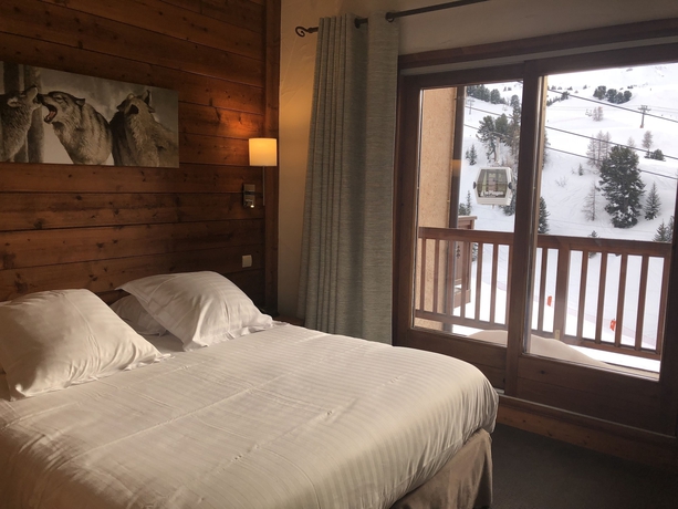 Imagen de la habitación del Hotel Le Carlina By Les Etincelles. Foto 10