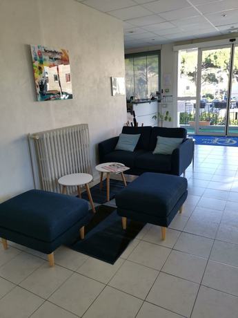 Imagen de los interiores del Hotel Le Carry H&ocirc;tel. Foto 20