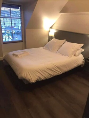 Imagen de la habitación del Hotel Le Casabianca. Foto 15