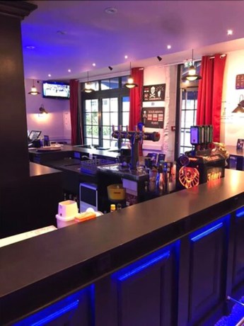Imagen del bar/restaurante del Hotel Le Casabianca. Foto 9