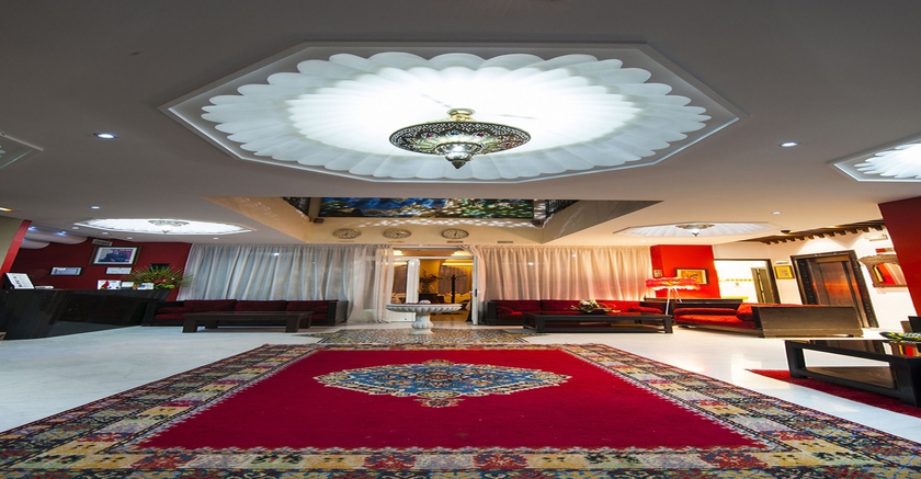 Imagen de los interiores del Hotel Le Caspien. Foto 8