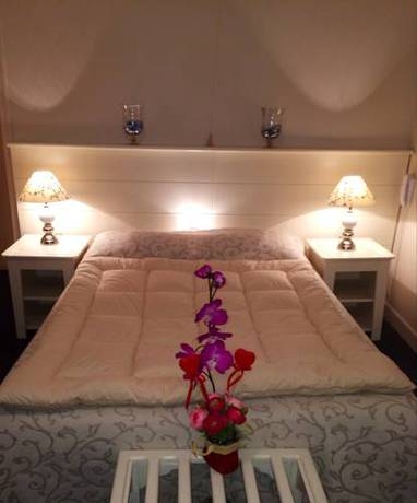 Imagen general del Hotel Le Castel Louis Vichy. Foto 4