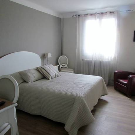 Imagen de la habitación del Hotel Le Castelet Des Alpilles. Foto 10