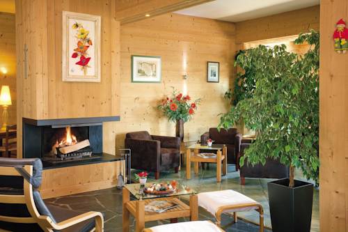 Imagen de los interiores del Hotel Le Castillan. Foto 4