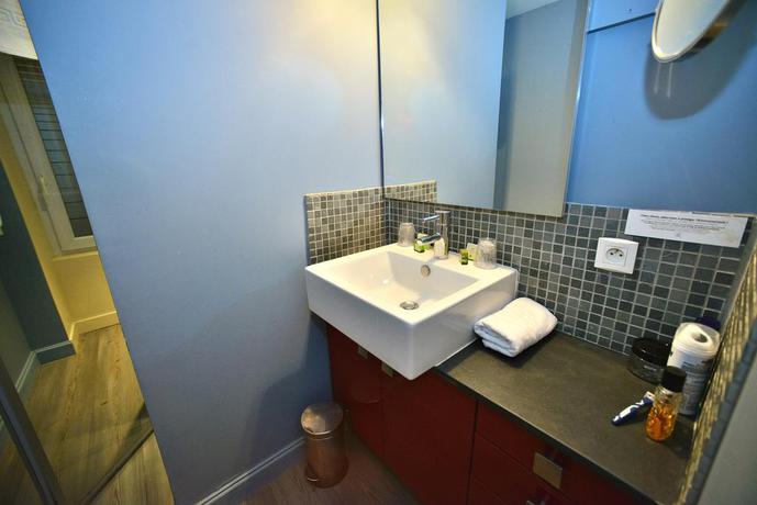 Imagen de la habitación del Hotel Le Celtic. Foto 7