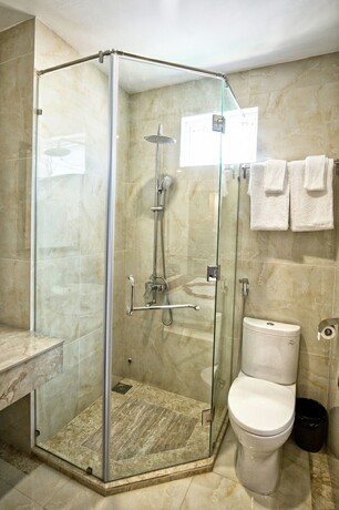 Imagen general del Hotel Le Centre, Pleiku. Foto 11