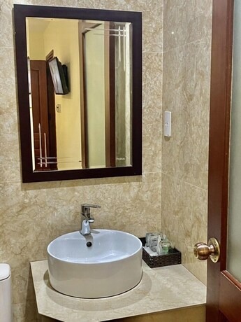 Imagen de la habitación del Hotel Le Centre, Pleiku. Foto 34