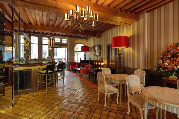 Imagen de los interiores del Hotel Le Cep. Foto 12