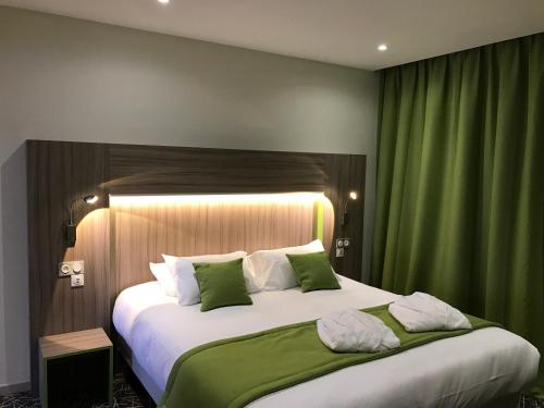 Imagen de la habitación del Hotel Le Cercle. Foto 5