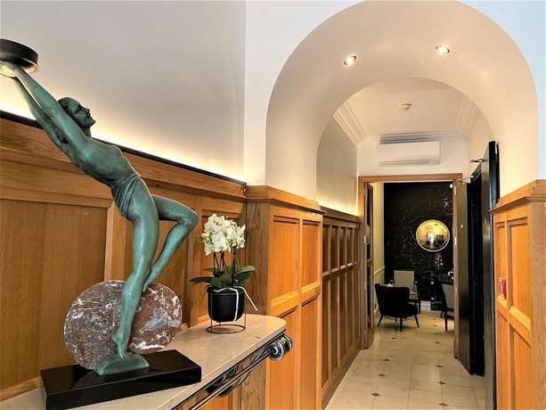 Imagen de los interiores del Hotel Le Cercle Tour Eiffel. Foto 20