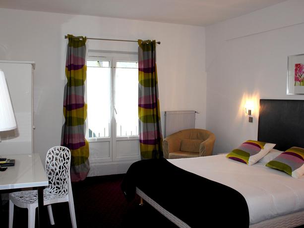 Imagen de la habitación del Hotel Le Cerf. Foto 6