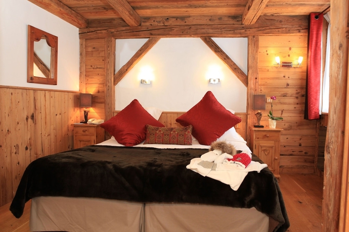 Imagen de la habitación del Hotel Le Chabichou. Foto 14