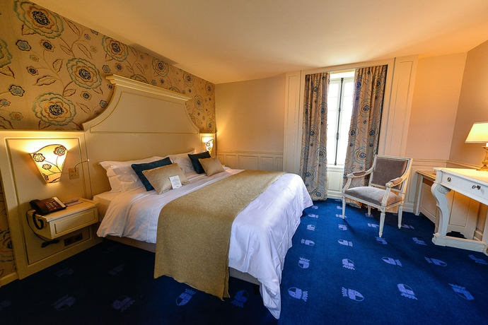 Imagen de la habitación del Hotel Le Ch&acirc;teau D'audrieu. Foto 12