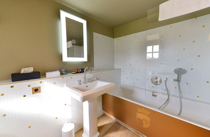 Imagen de la habitación del Hotel Le Ch&acirc;teau D'audrieu. Foto 14