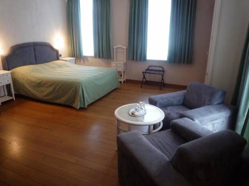 Imagen de la habitación del Hotel Le Château De Rendeux. Foto 5