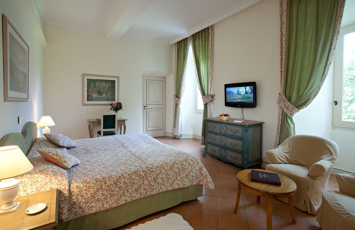 Imagen de la habitación del Hotel Le Ch&acirc;teau De Taulane. Foto 8