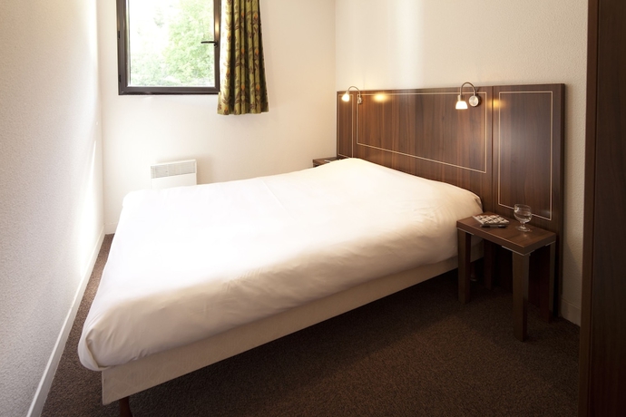 Imagen de la habitación del Hotel Le Château Des Magnans. Foto 3