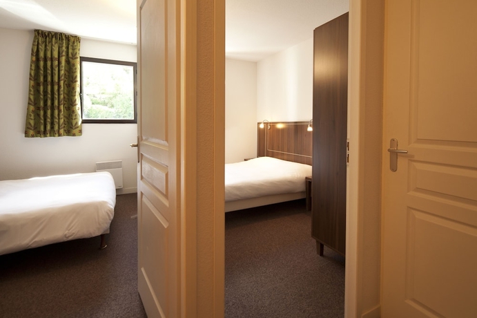 Imagen de la habitación del Hotel Le Château Des Magnans. Foto 11