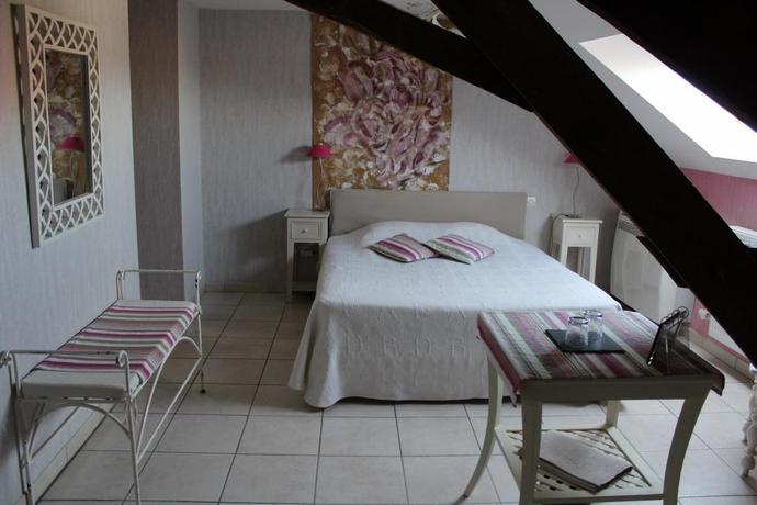 Imagen de la habitación del Hotel Le Chai De La Paleine. Foto 4