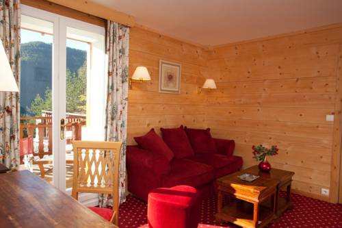 Imagen de la habitación del Hotel Le Chalet D'auron. Foto 7