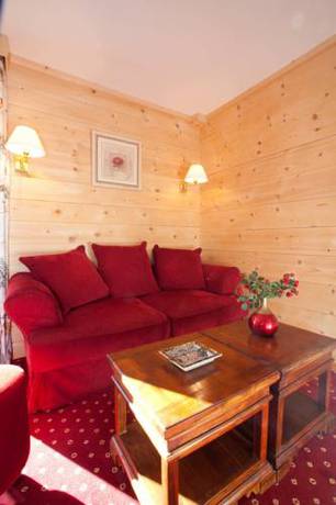 Imagen de la habitación del Hotel Le Chalet D'auron. Foto 8