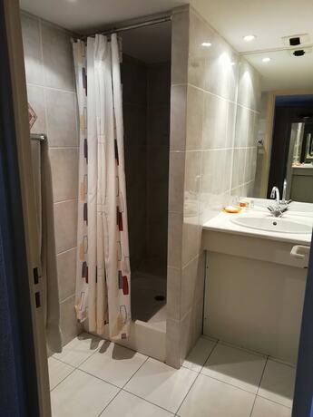 Imagen de la habitación del Hotel Le Chalet Fleuri. Foto 19