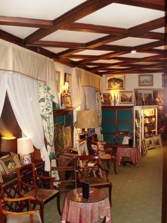 Imagen de la habitación del Hotel Le Chalet, La Roche-en-Ardenne. Foto 2