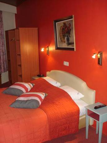 Imagen de la habitación del Hotel Le Chalet, La Roche-en-Ardenne. Foto 4