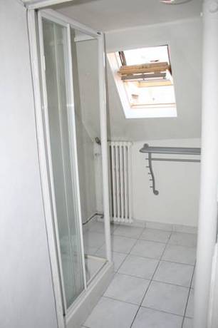 Imagen de la habitación del Hotel Le Chambellan, Dijon. Foto 13