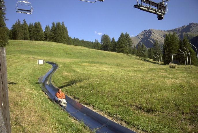 Imagen del bar/restaurante del Hotel Le Chamois. Foto 9