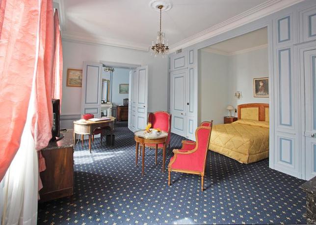 Imagen de la habitación del Hotel Le Champlain. Foto 10